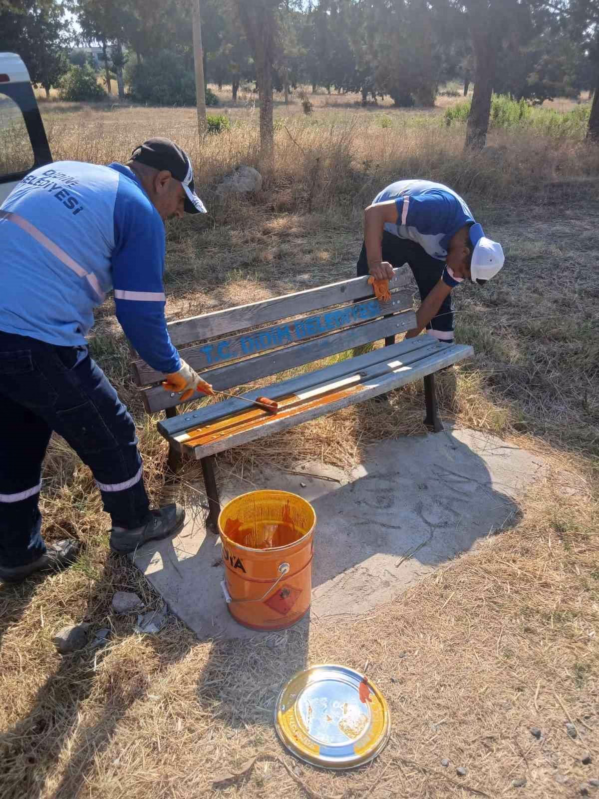 Didim’de park ve ortak kullanım alanlarında bakım seferberliği