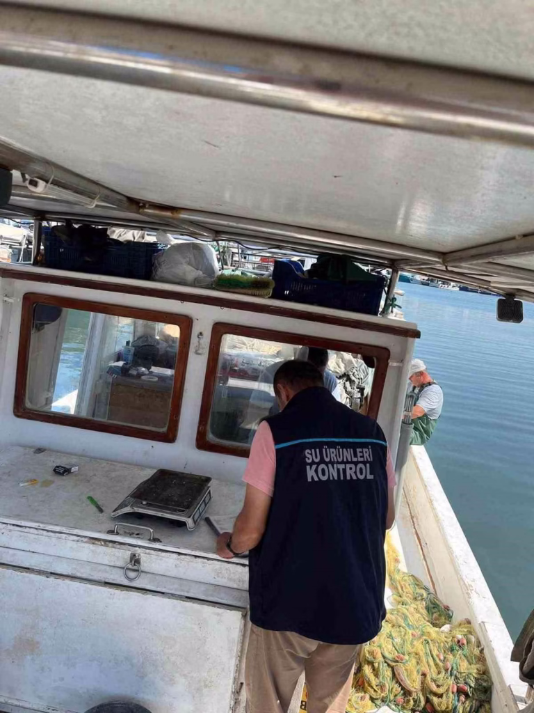 didimde su urunleri denetimleri suruyor 709bf2fdf7ca