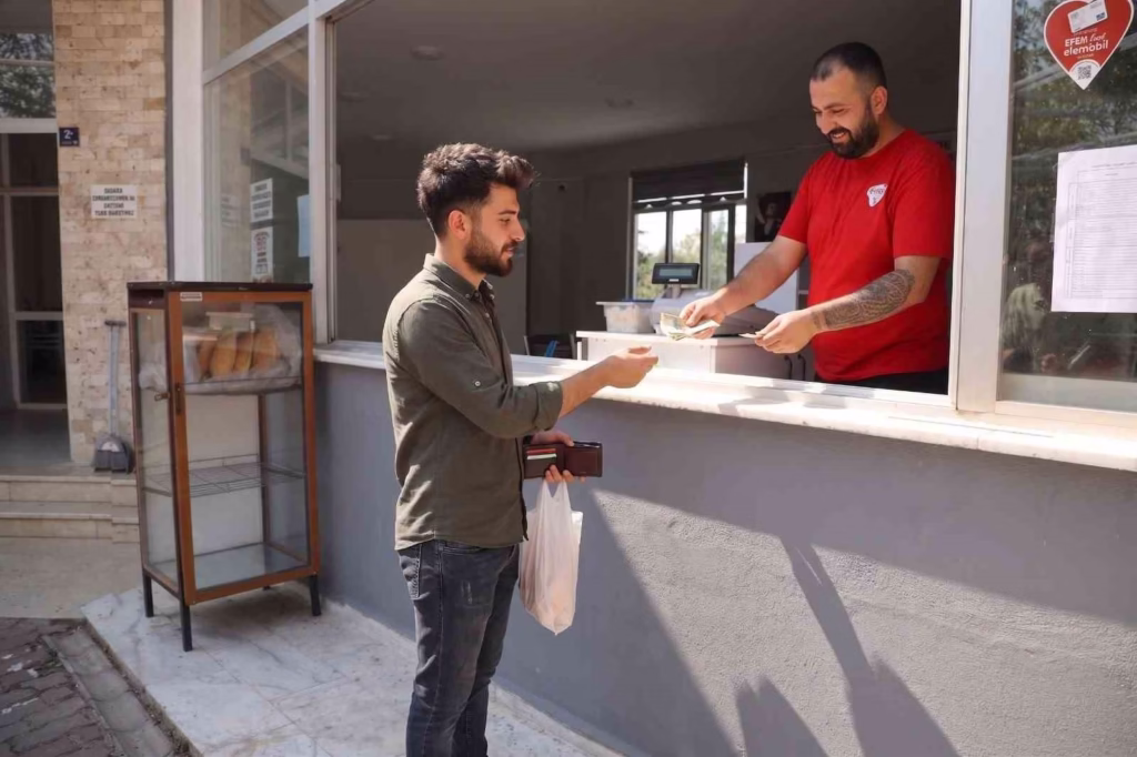 efe ekmek 1250 tlden sofralara ulasiyor 7bd7855d88b6