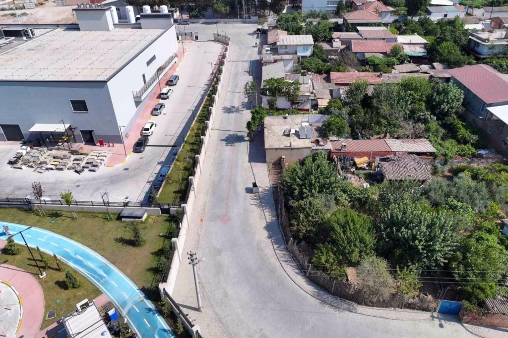 efelerde 25 bin metrekarelik yol yenileme tamamlandi 86c817578be0