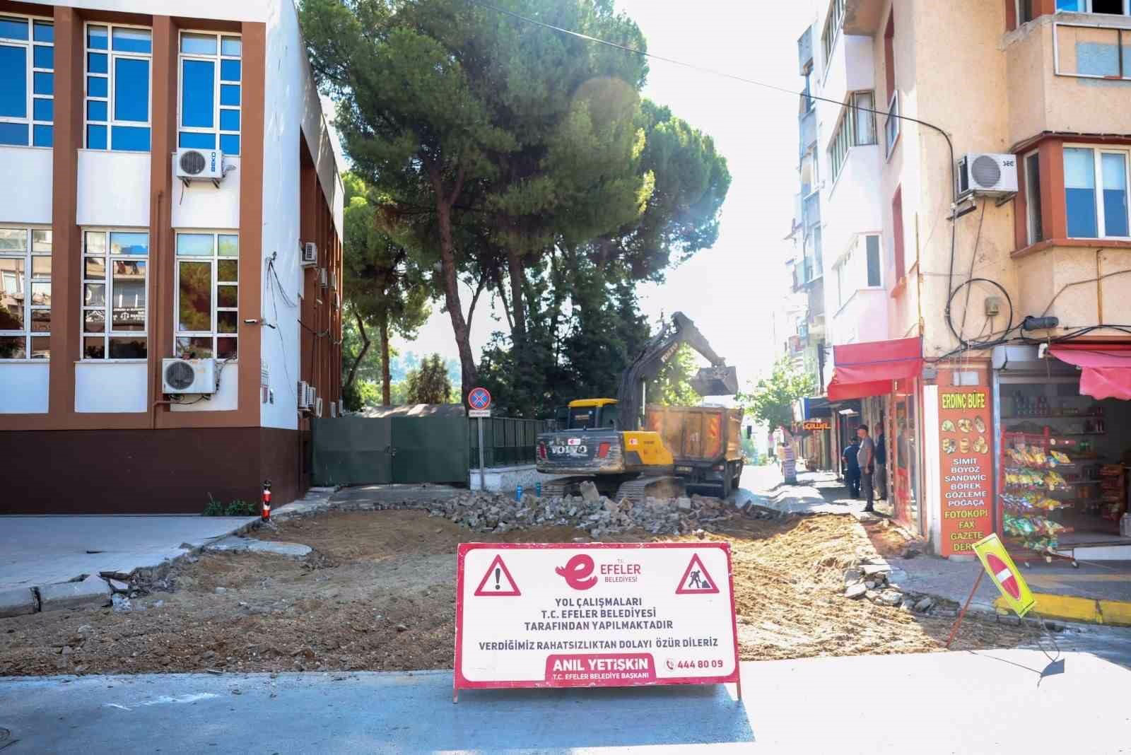 Efeler’de adliye yanında yol yenileme çalışması başladı