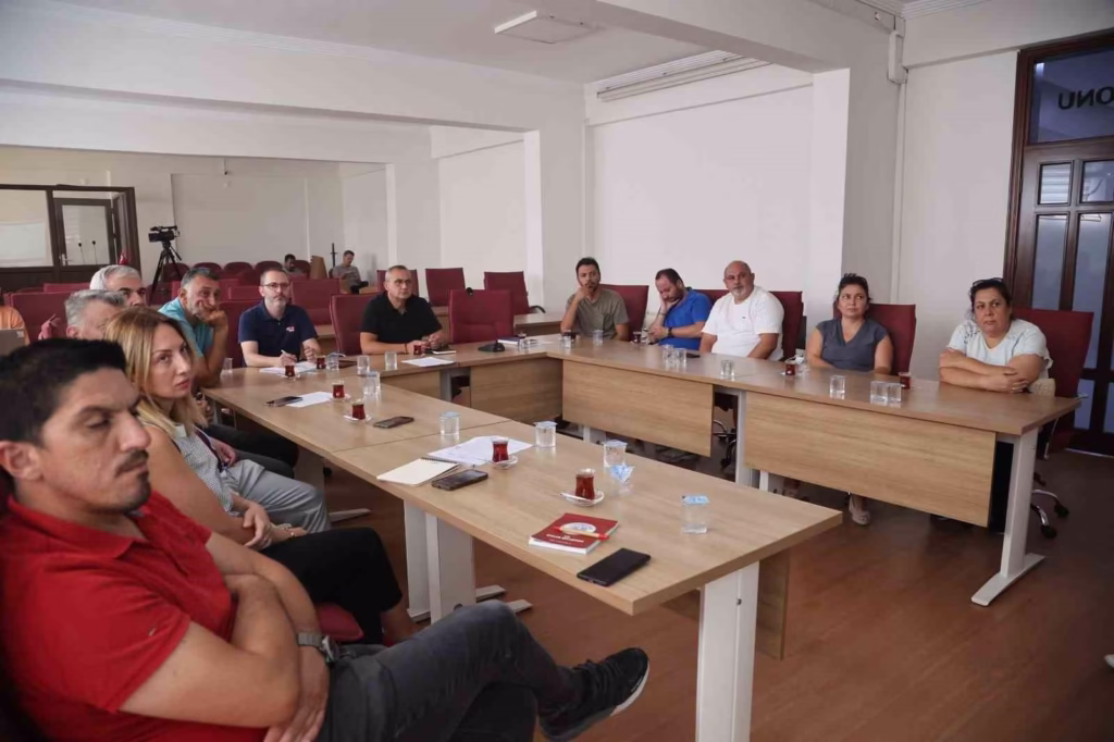 Efeler’de afet risklerine karşı önlem planı masada 2 efelerde afet risklerine karsi onlem plani masada 19fd8a5c9d61