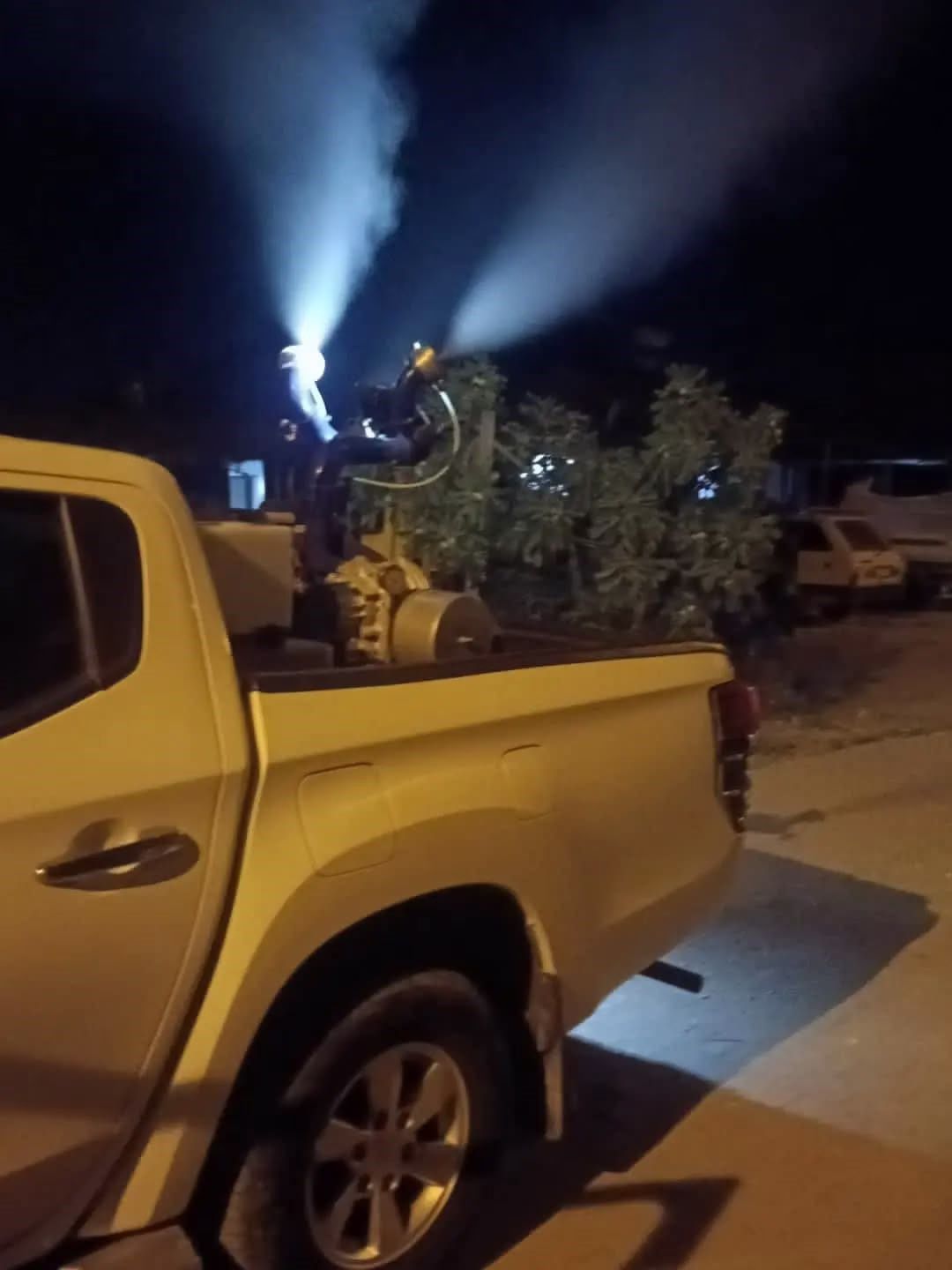 Germencik’te gece ilaçlaması sürüyor