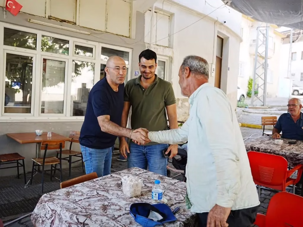 Germencik’te kapalı pazar yeri esnaf ve vatandaşların hizmetine sunuldu 5 germencikte kapali pazar yeri esnaf ve vatandaslarin hizmetine sunuldu 7da80eafd74d