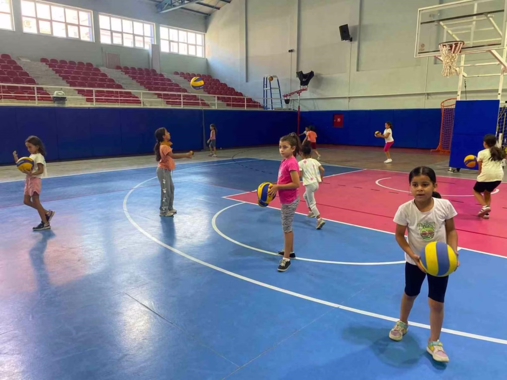 Germencik’te yaz spor kursları tüm heyecanıyla devam ediyor 5 germencikte yaz spor kurslari tum heyecaniyla devam ediyor 5ee42297f49a