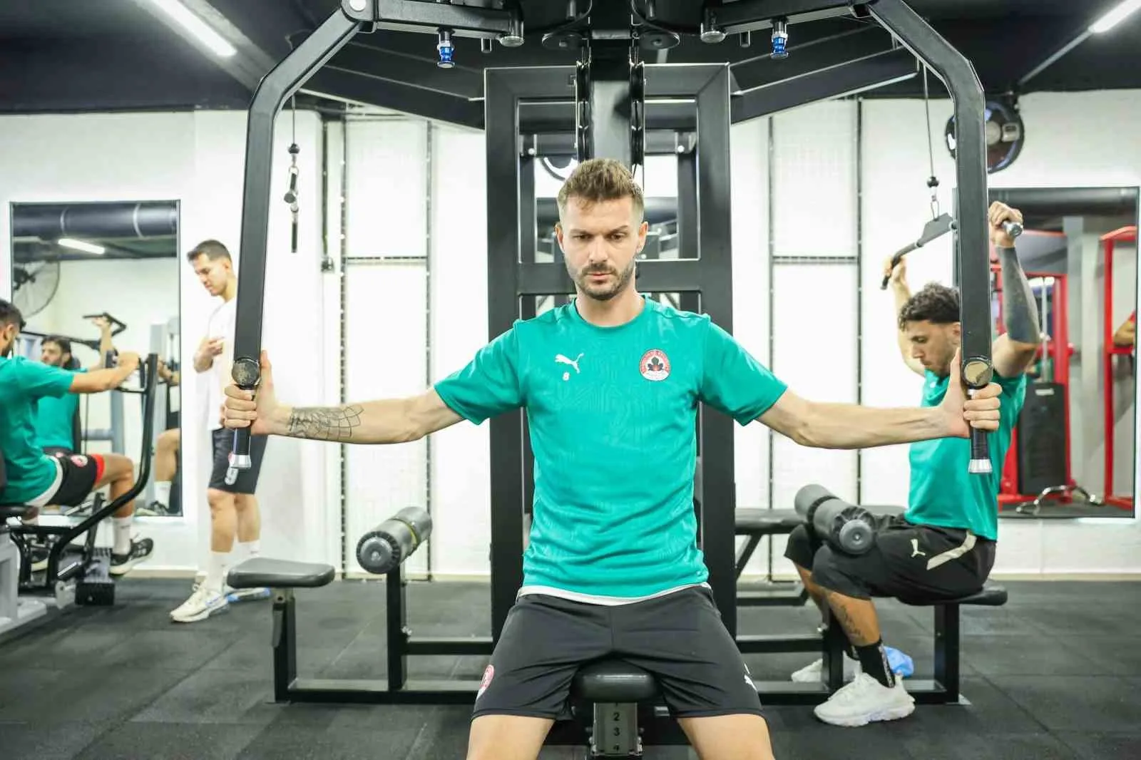 İncirliova Belediyespor güne salon çalışmasıyla başladı