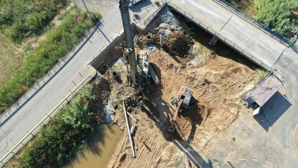 İncirliova’yı Muğla Bulvarı’na bağlayacak yolda çalışmalar devam ediyor 2 incirliovayi mugla bulvarina baglayacak yolda calismalar devam ediyor 280ae3c01755