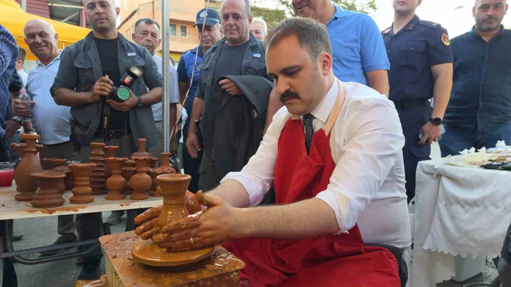 karacasuda protokolden comlek sov 3dfa6556dbd2
