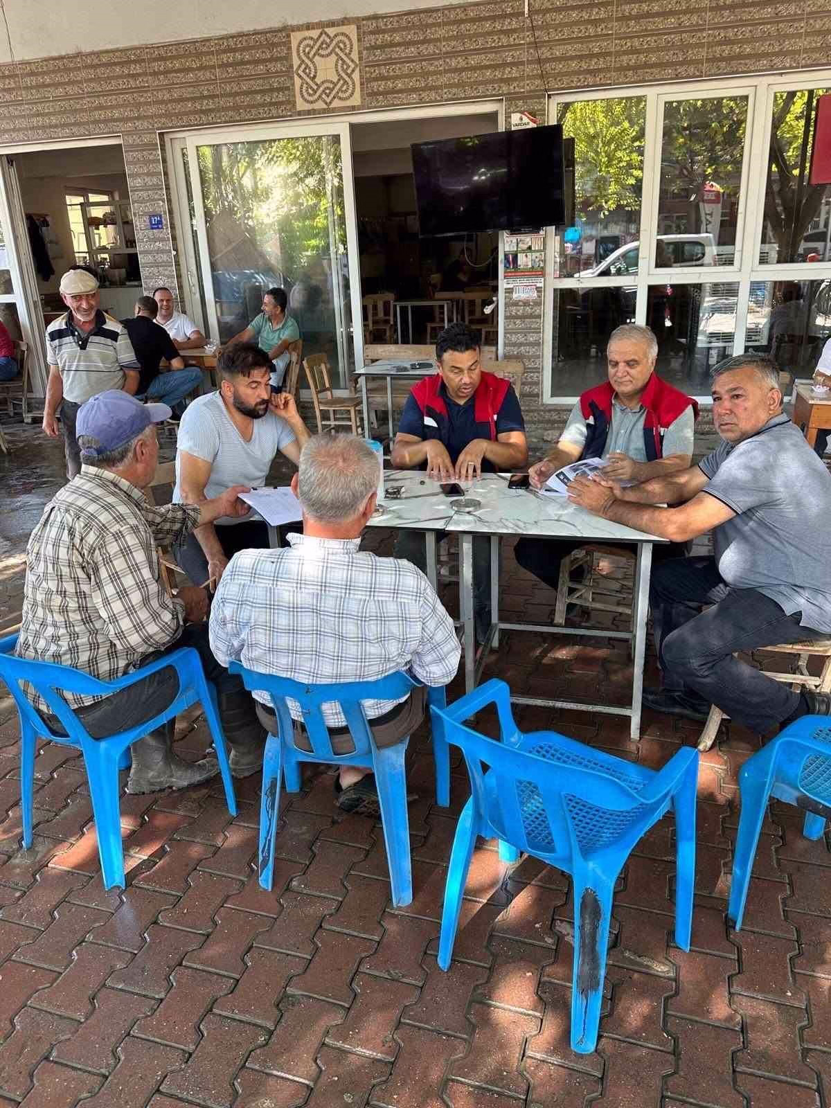 Köşk’te incir üreticilerine ilekleme ve hasat eğitimi