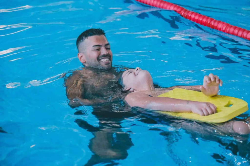 ozel sporcular pinarbasi yuzme havuzunda sporla bulusuyor fa5e9d001004