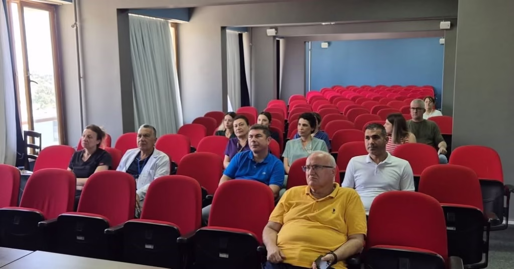 soke devlet hastanesinde saglik calisanlarina kronik bobrek hastaligi egitimi 23042a2a0e86
