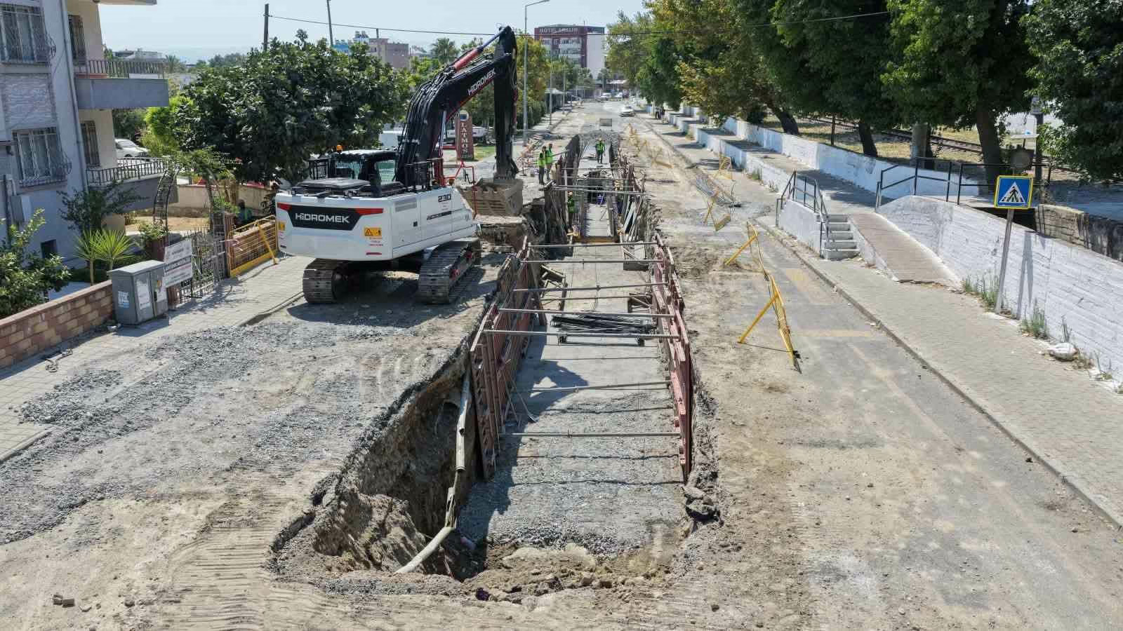 Söke’de 77 milyon TL’lik yağmur suyu hattı projesi sürüyor