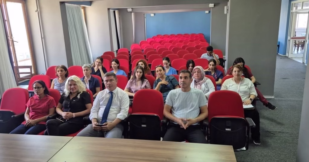sokede saglik calisanlarina bebek dostu hastane sempozyumu a7b51bb6b101