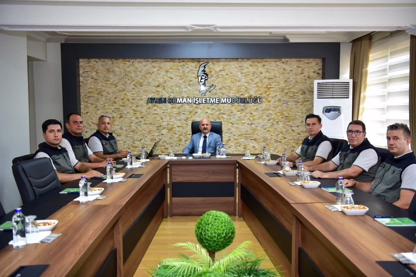 Vali Varol, Aydın Orman İşletme Müdürlüğü’nde çalışmaları değerlendirdi