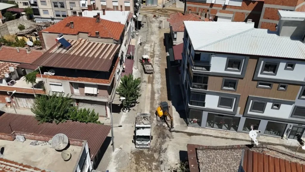 yenipazarda parke tasi calismalari suruyor 88360a7d117b