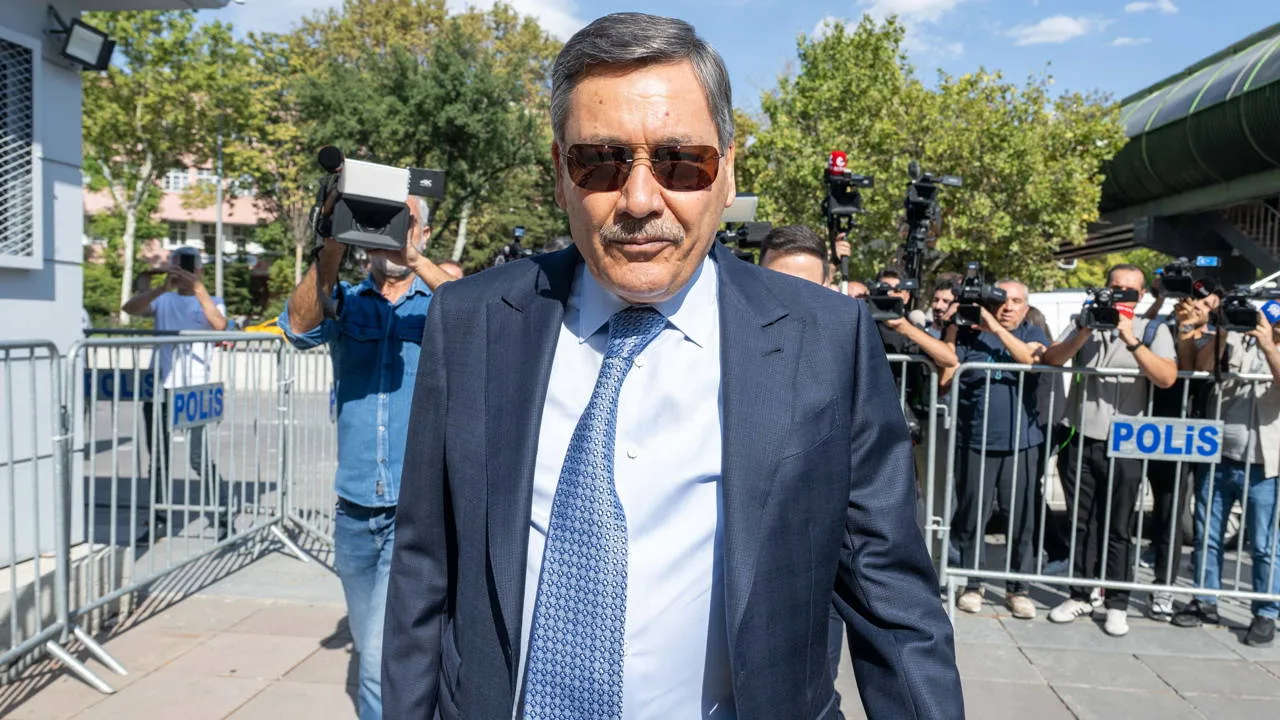 Melih Gökçek’ten ifade sonrası ilk açıklama: Ailesi de ifade verecek!