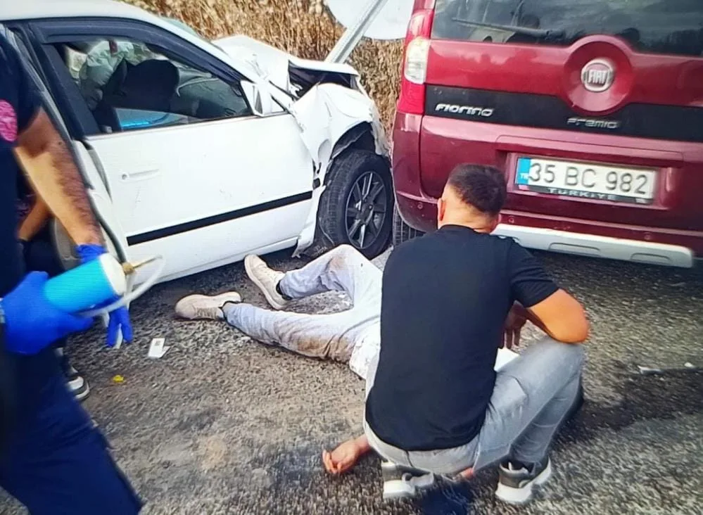 Hatalı manevra kazasında can pazarı: 1’i ağır 8 yaralı!