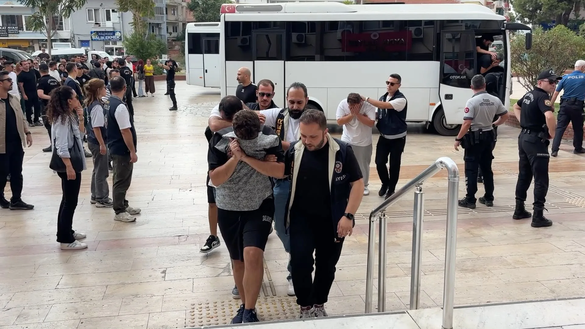Aydın merkezli 7 ilde yasa dışı bahis operasyonu: 31 şüpheli adliyede!