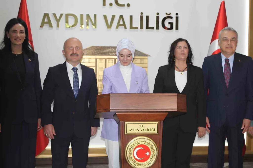 aile ve sosyal hizmetler bakani goktas aydinda fbd3e953f888