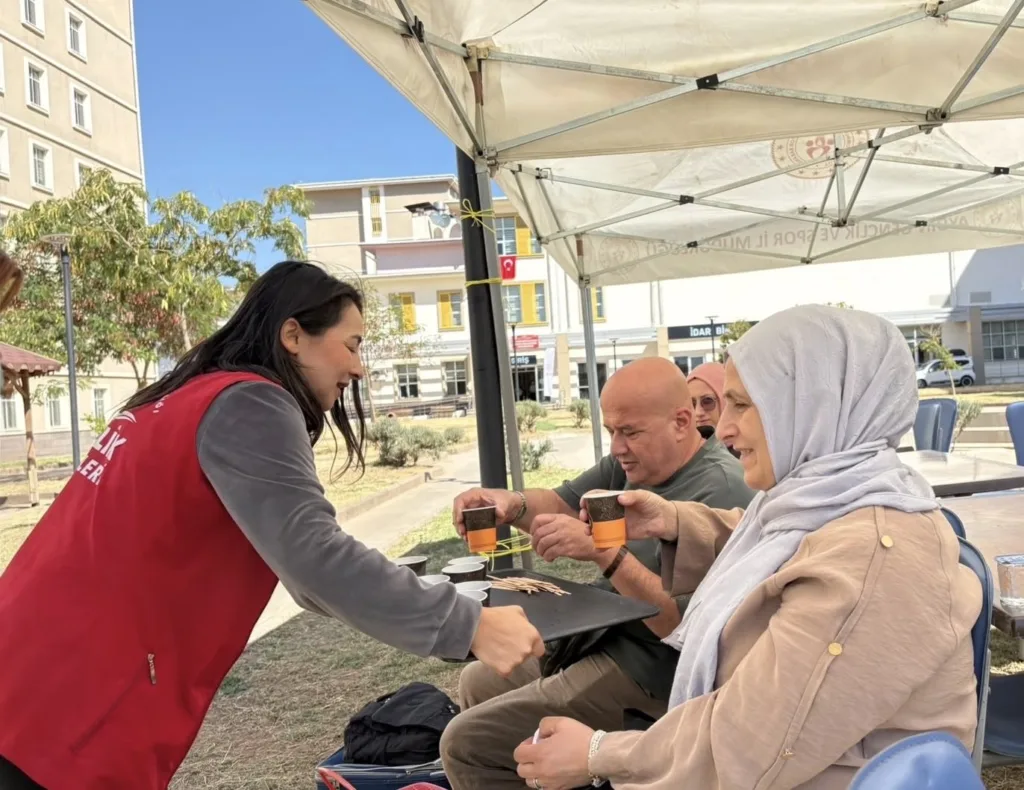 Aydın Gençlik Merkezi, üniversite öğrencilerini kente ilk adımlarında yalnız bırakmadı 4 aydin genclik merkezi universite ogrencilerini kente ilk adimlarinda yalniz birakmadi 2004ae53d8b5