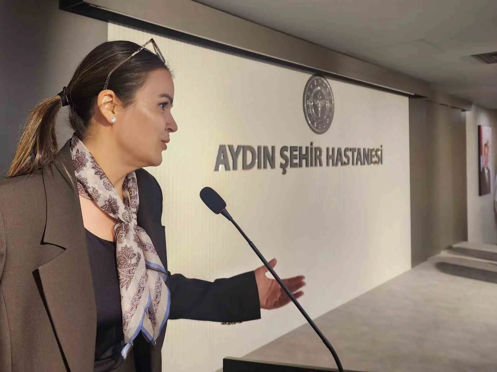 Aydın Şehir Hastanesi’nde başhekim Özbağçıvan hekimlerle bir araya geldi