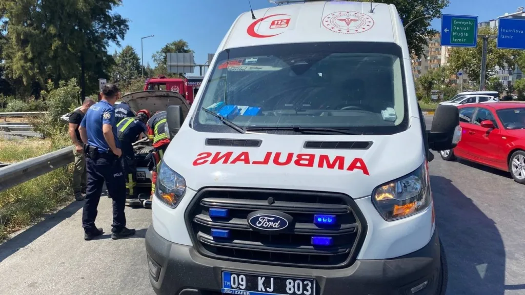 Aydın’da trafik kazası: 1’i bebek 4 yaralı 2 aydinda trafik kazasi 1i bebek 4 yarali 5e072097e6f8