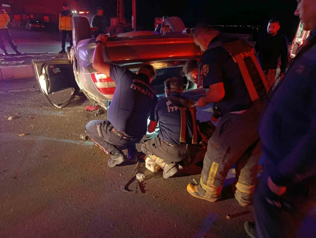 aydinda trafik kazasi 3 yarali 8eeeb16d23b9