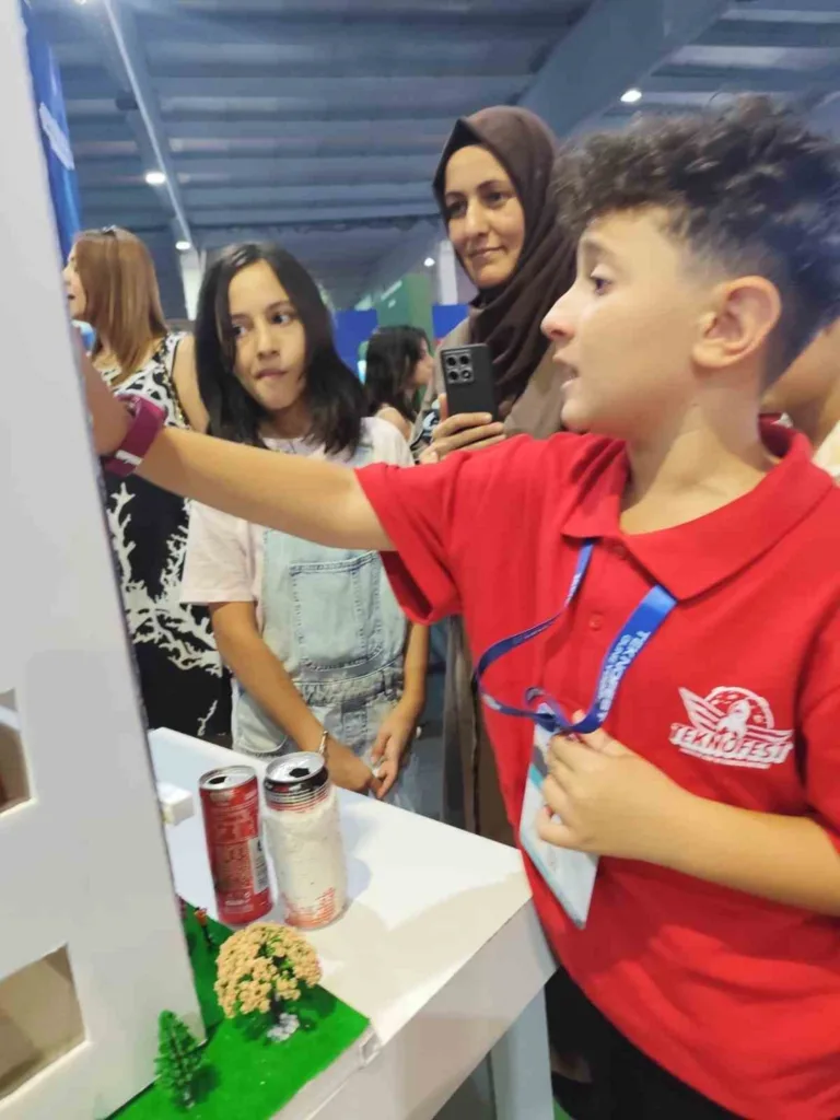 Aydınlı öğrencilerin ‘Duman Avcıları’ projesi finale kaldı 2 aydinli ogrencilerin duman avcilari projesi finale kaldi 0794e6921e3a