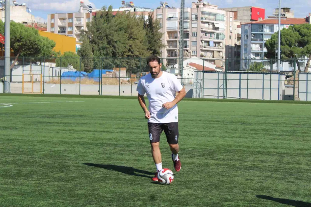 Aydınspor, ilk antrenmanına çıktı 6 aydinspor ilk antrenmanina cikti bac3d250b532
