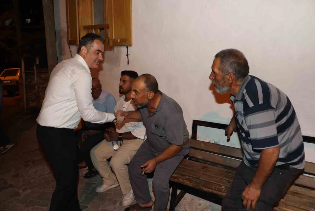 Başkan Arıcı, Şenköy’de vatandaşların taleplerini dinledi 2 baskan arici senkoyde vatandaslarin taleplerini dinledi f6dcceeb0a8e