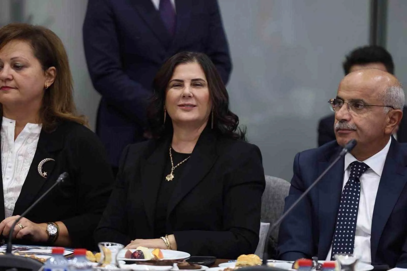 Başkan Çerçioğlu: “Vatandaşlarımızı hizmetle buluşturmaya devam edeceğiz”