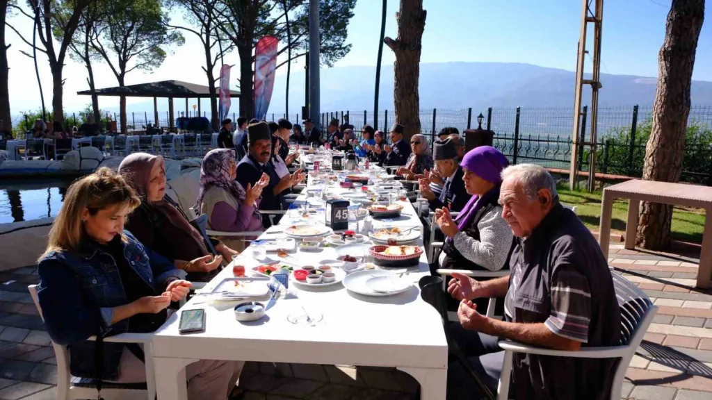 baskan doganca gazilerle bulustu cd35b82d2603