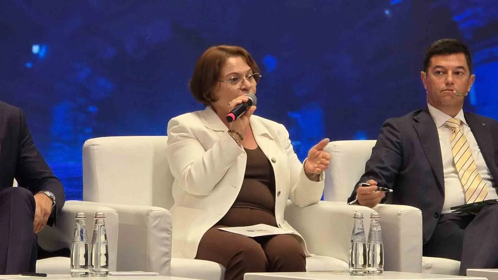 Başkan Gençay, fuarda Didim’i anlattı