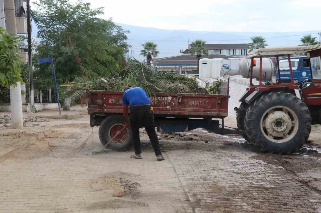 Başkan Özel: "Doğalgaz sonrası yollar için çalışmalar hızlandı" 3 baskan ozel dogalgaz sonrasi yollar icin calismalar hizlandi 28b50845fb35
