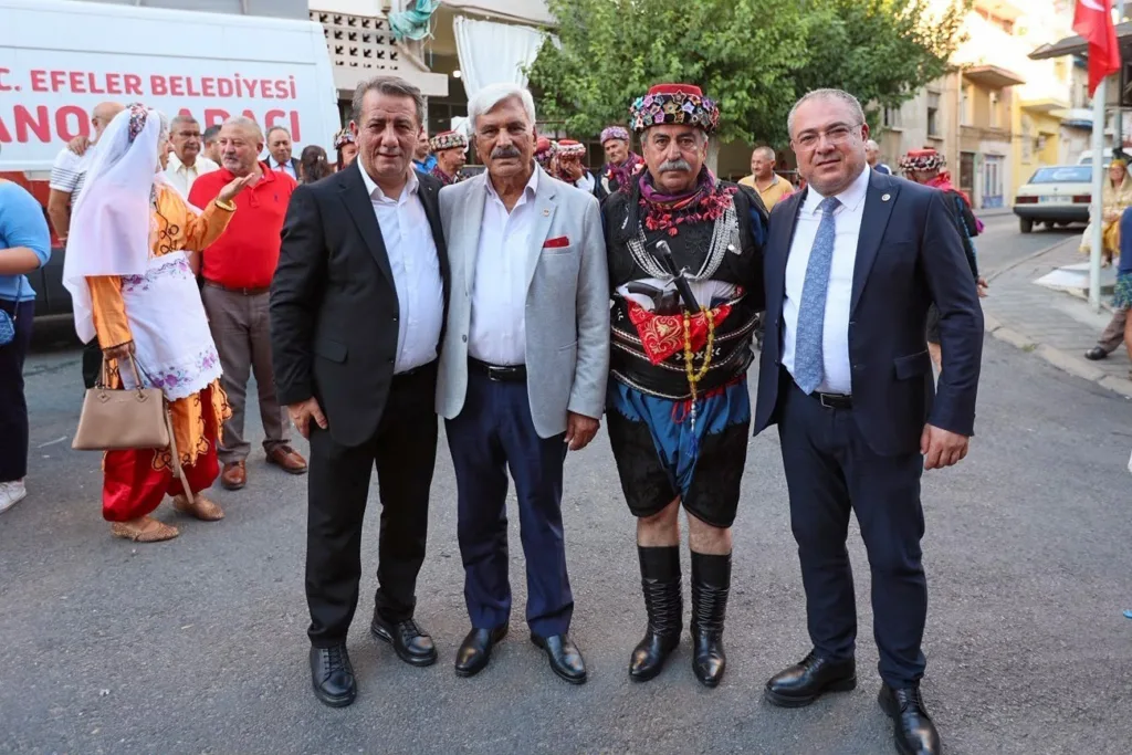 baskan yetiskin kuva yi milliye mucahitler dernegi aydin subesinin hizmet binasini acti 5b00d2012f21