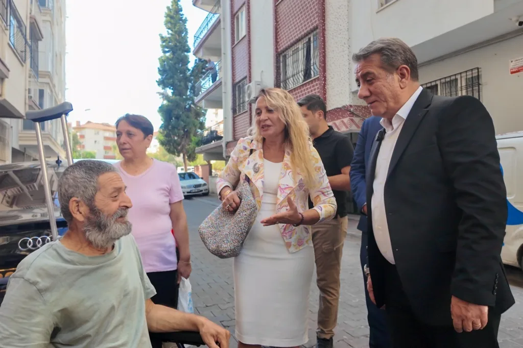 baskan yetiskinden akulu sandalye destegi aee61f63ce26