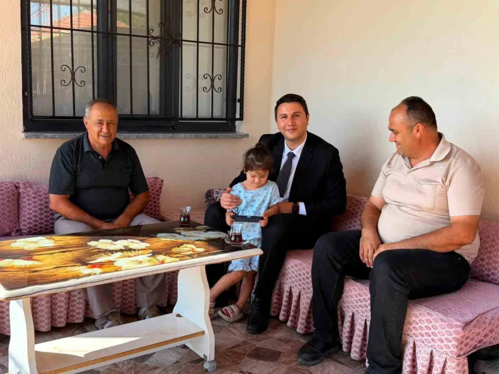 buharkent kaymakami haydaroglundan sehit aileleri ve gazilere ziyaret 4b735081177d