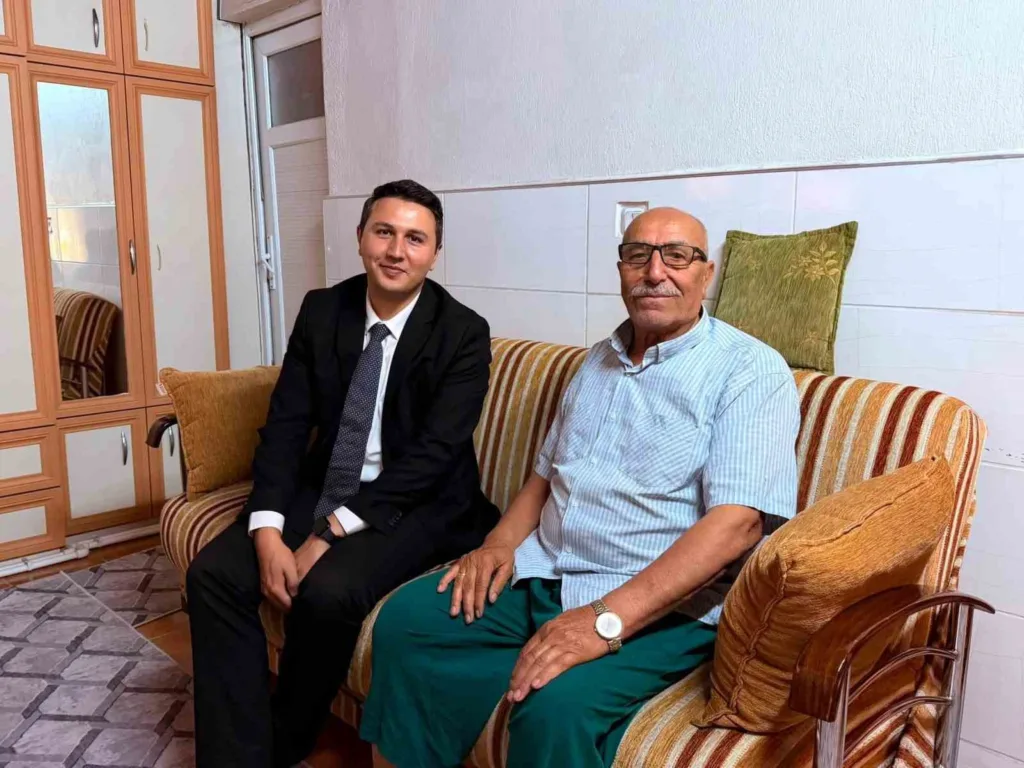buharkent kaymakami haydaroglundan sehit aileleri ve gazilere ziyaret d5ae11b37e68