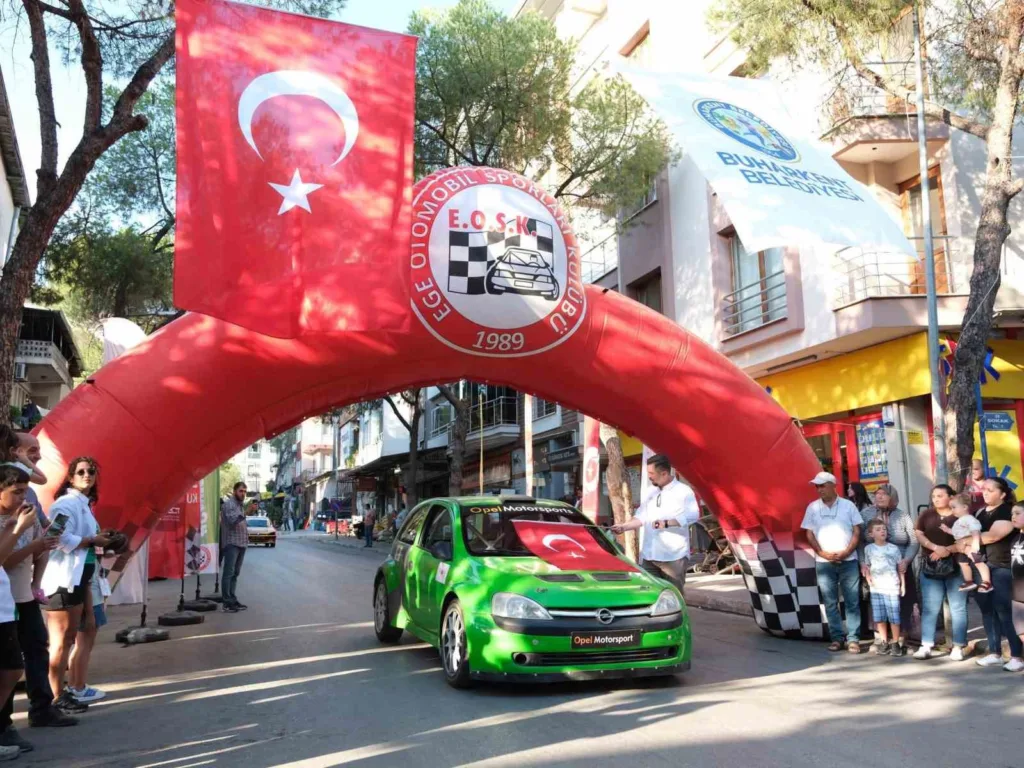 buharkentte yaris seremonik start ile basladi 33da3320bd94