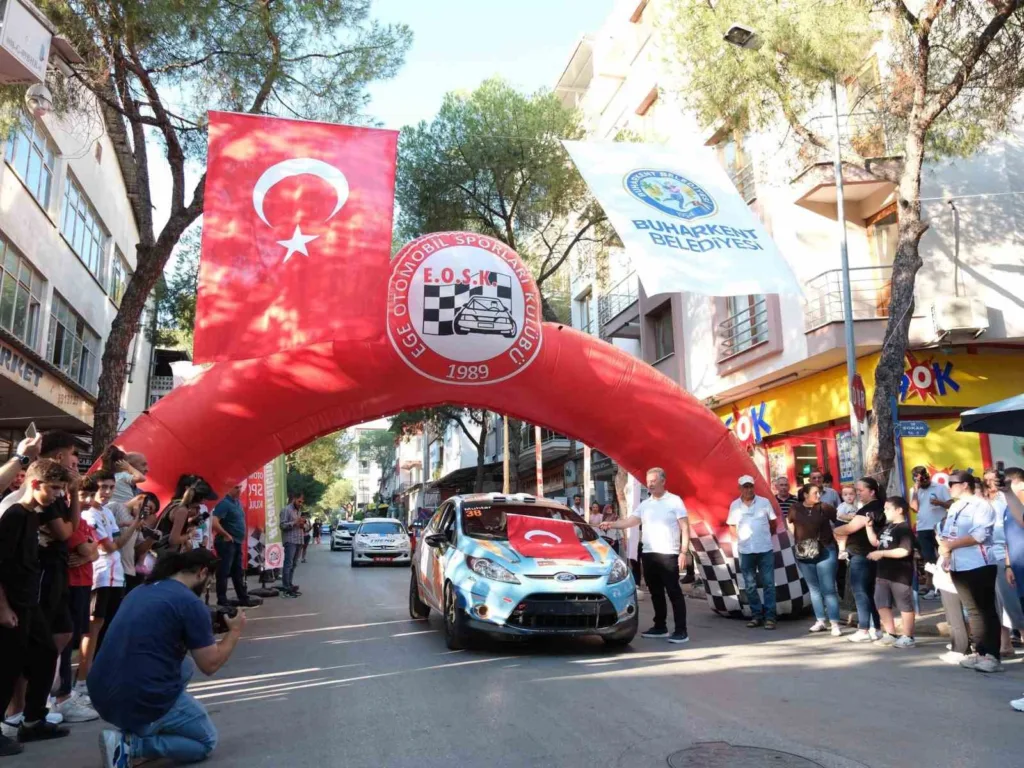 buharkentte yaris seremonik start ile basladi cb935d8deaef