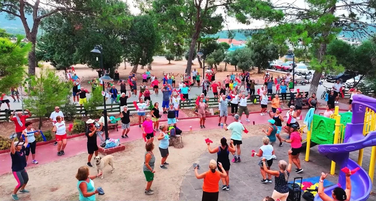 Didimli vatandaşlar Avrupa Hareketlilik Haftası kapsamında sabah sporunda buluştu