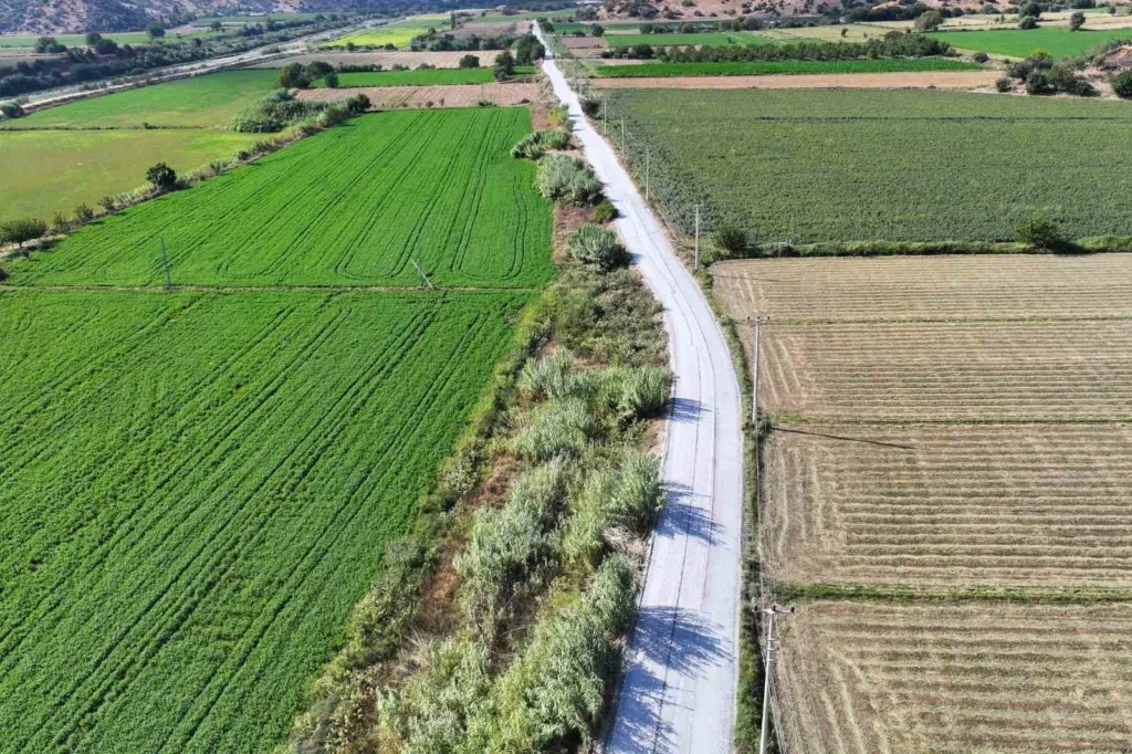 Efeler Belediyesi yol çalışmalarını sürdürüyor 5 efeler belediyesi yol calismalarini surduruyor 61b9db6b8f66