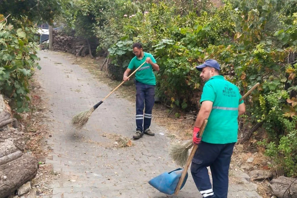 Efeler Belediyesi’nden, Eğrikavak’ta temizlik çalışması 4 efeler belediyesinden egrikavakta temizlik calismasi c9a5e2bc3a4d