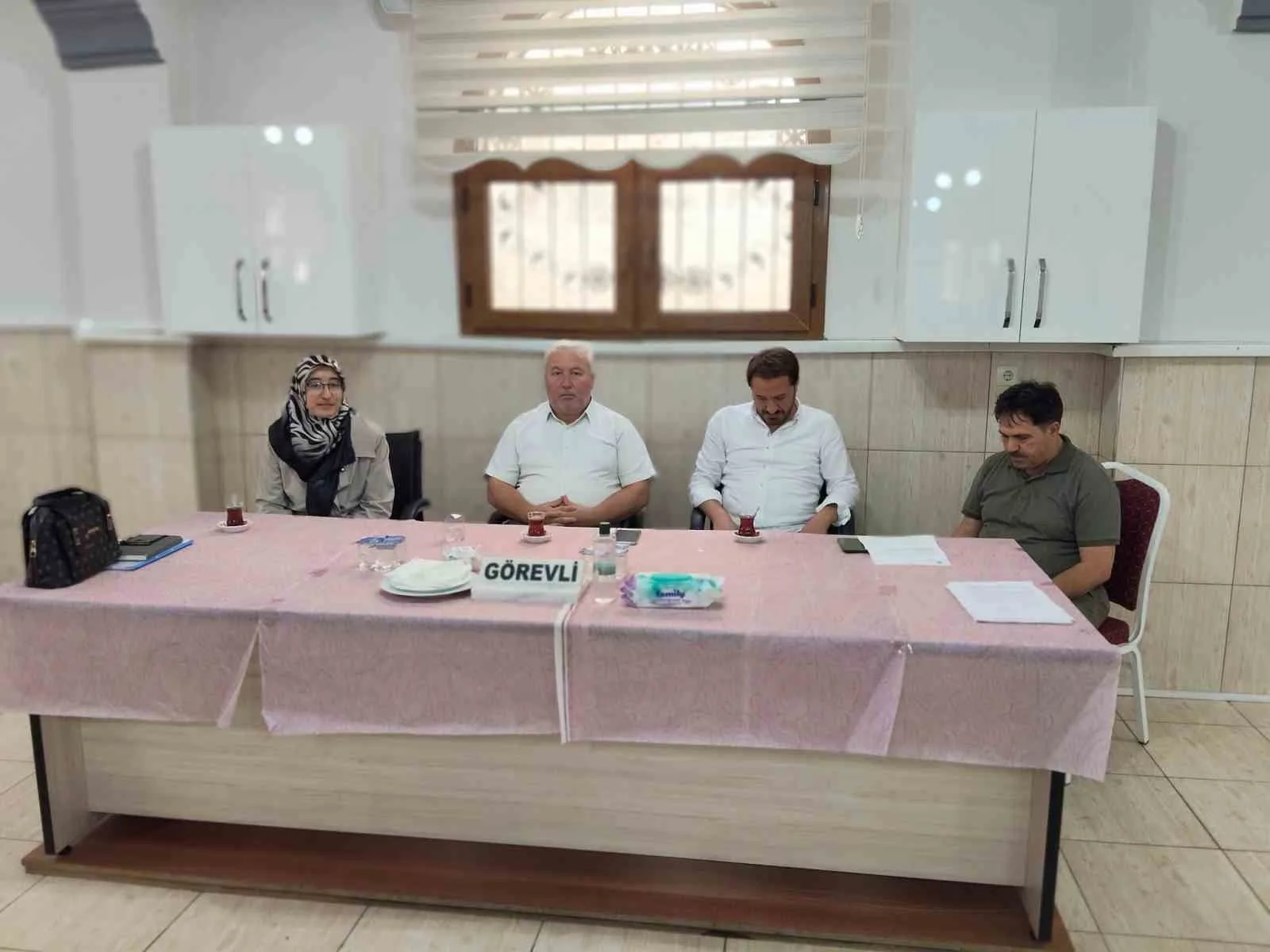 Efeler’de Kur’an kursu öğreticilerine yeni eğitim yılı öncesi seminer