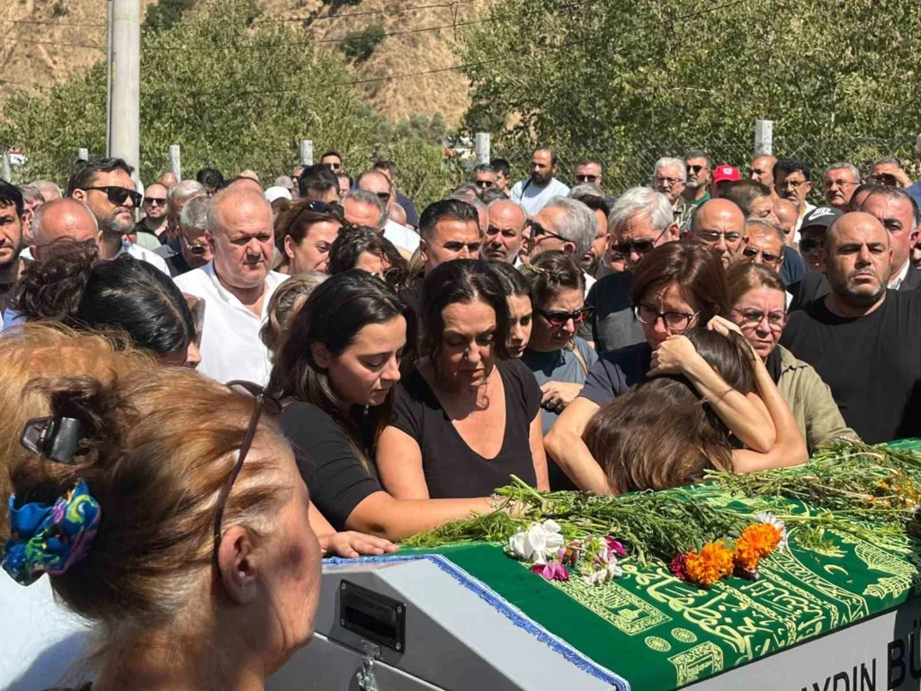 eski chp aydin il baskani cankir son yolculuguna ugurlandi 7d77c2ef8f78