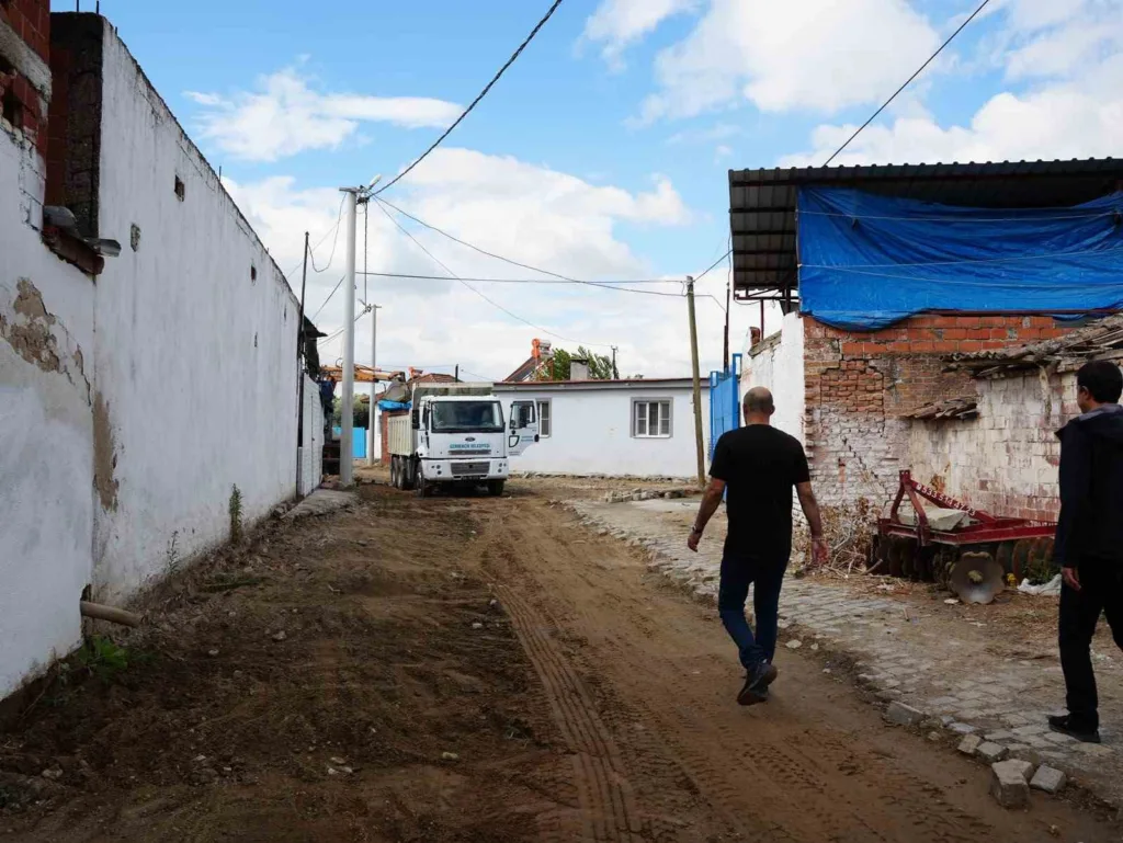 germencikte festival bitti calismalar devam ediyor 45a53ee97566