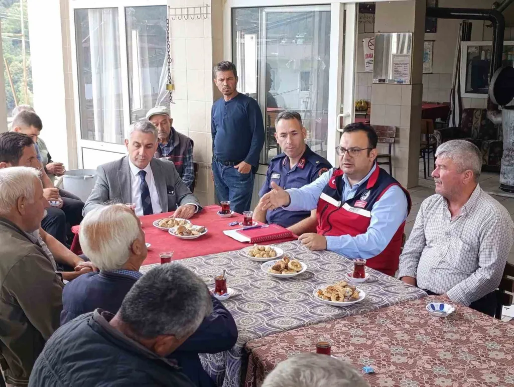 kaymakam abay arzular mahallesinin taleplerini dinledi 586e69796e4b