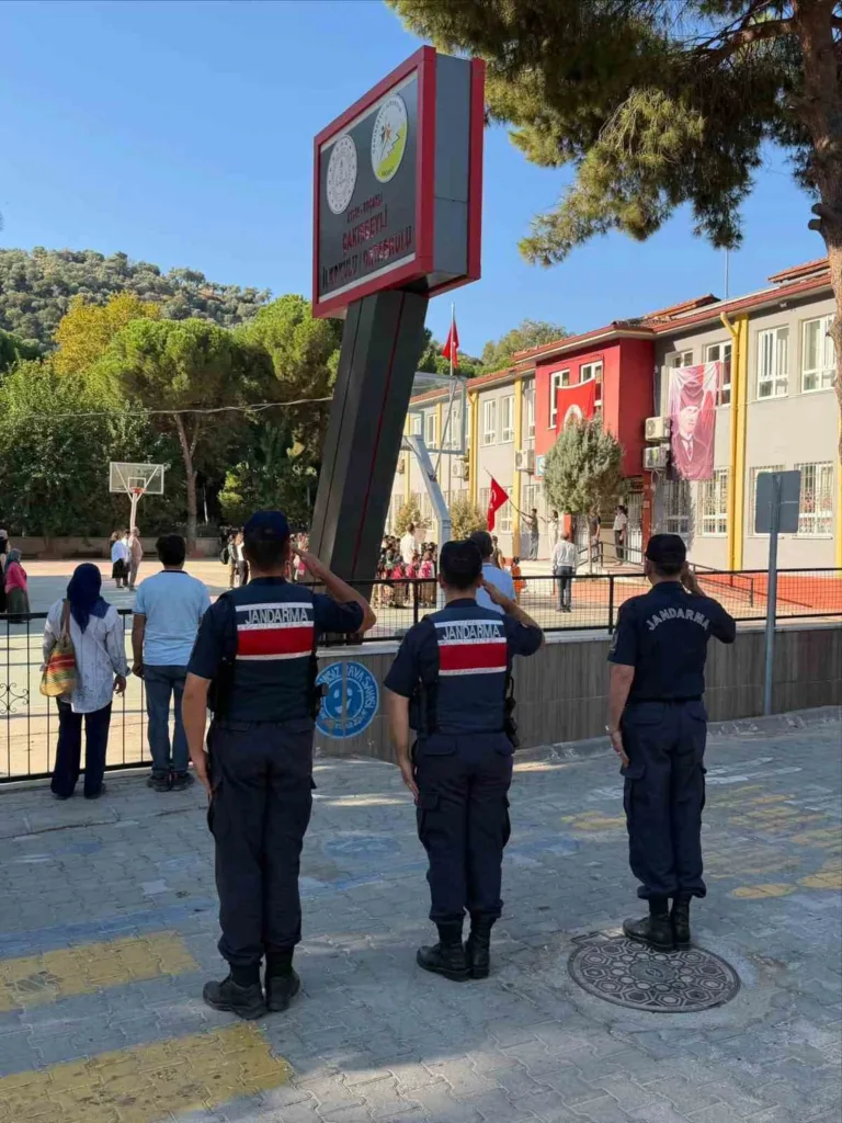 kocarlida okul cevrelerinde guvenlik tedbirleri artirildi ca24e94e3b0e