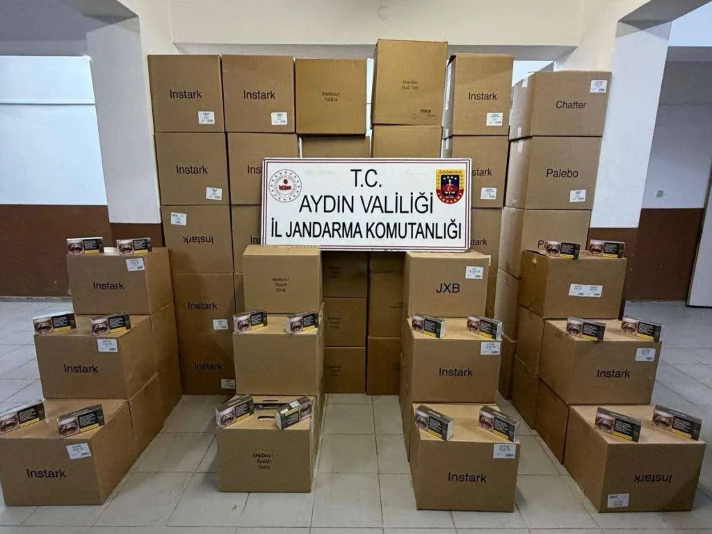 koskte durdurulan aractan 630 bin kacak makaron cikti dbe544141780