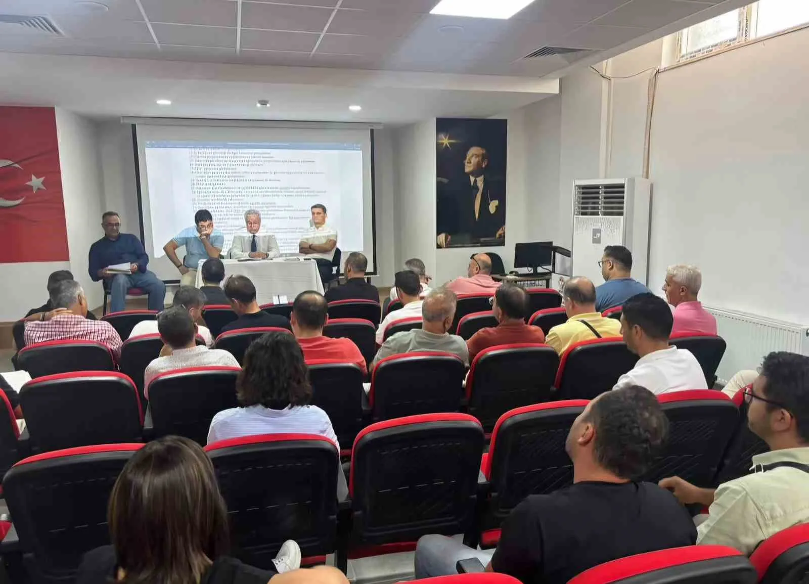 koskte okul mudurleri yeni egitim yili icin toplandi 6adb2fe70c39